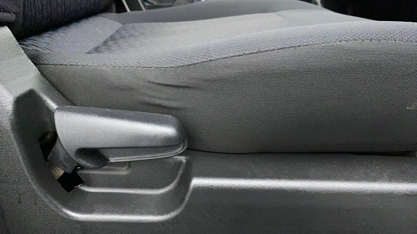 2014 Maruti Wagon R Stingray VXI, Petrol, Manual, 25,307 km, Driver Side Adjustment Panel