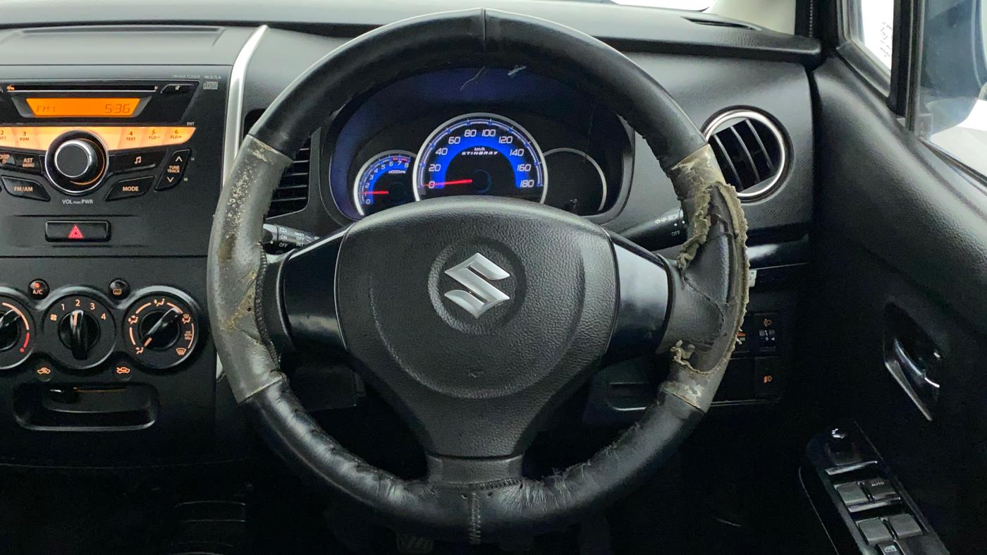 2014 Maruti Wagon R Stingray VXI, Petrol, Manual, 25,307 km, Steering Wheel Close Up