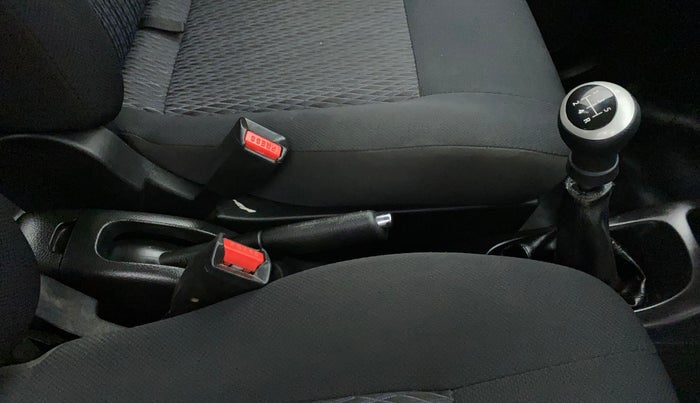 2014 Maruti Wagon R Stingray VXI, Petrol, Manual, 25,307 km, Gear Lever