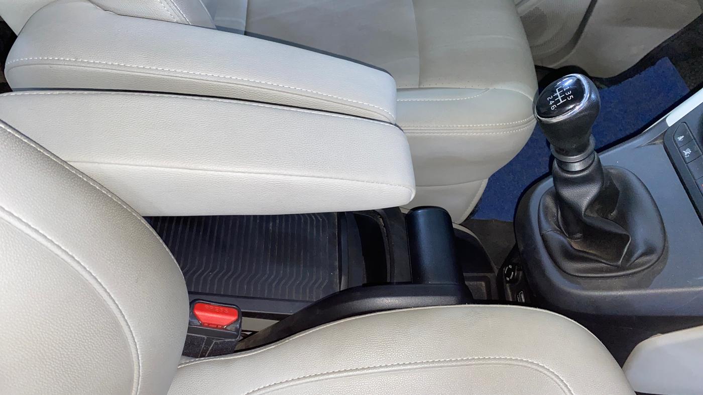 2019 Mahindra MARAZZO M8 8 STR, Diesel, Manual, 30,475 km, Gear Lever