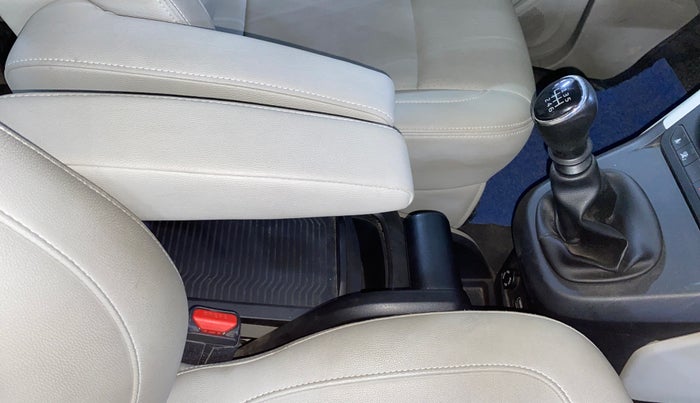 2019 Mahindra MARAZZO M8 8 STR, Diesel, Manual, 30,475 km, Gear Lever