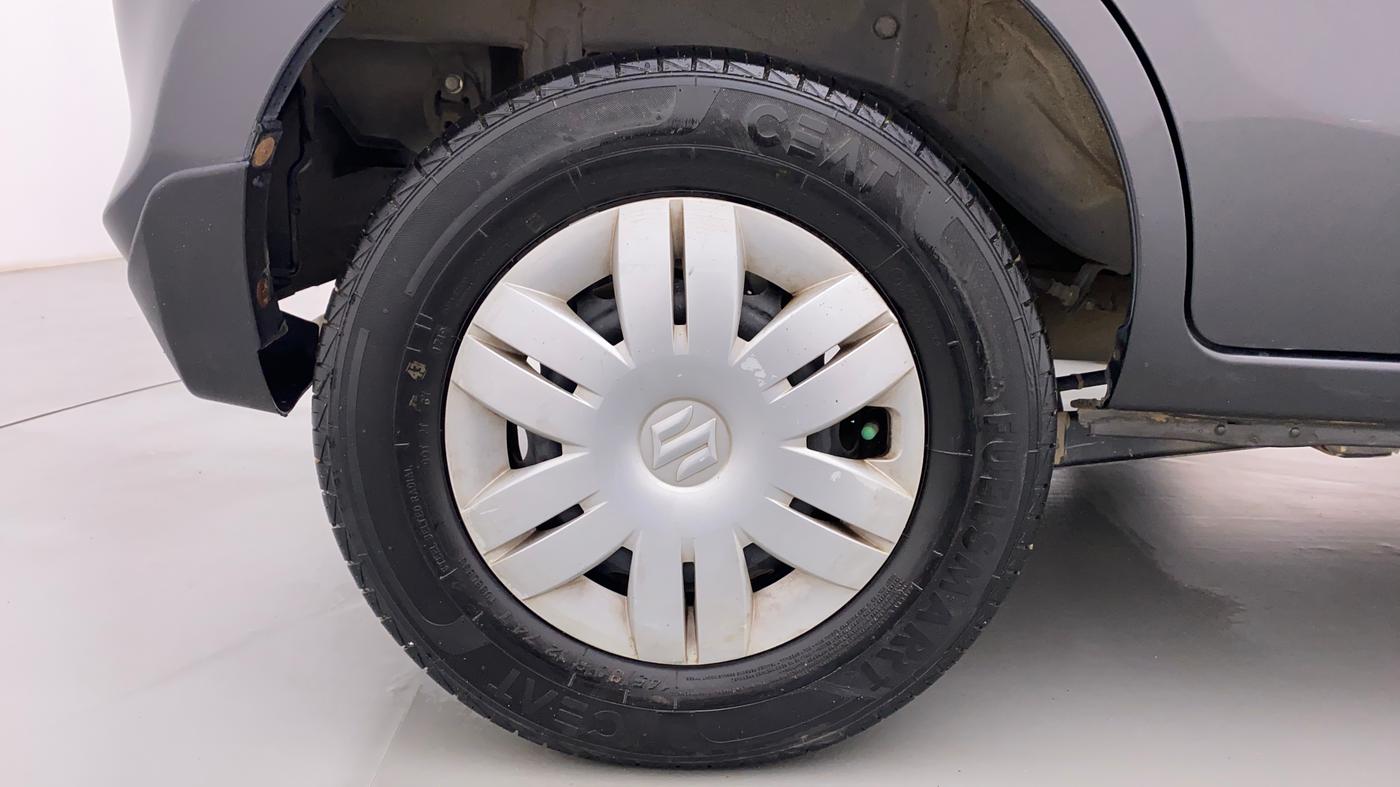 2019 Maruti Alto VXI, Petrol, Manual, 17,777 km, Right Rear Wheel