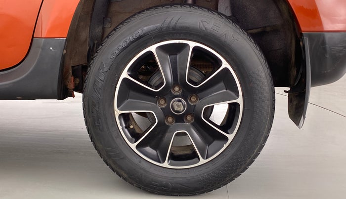 2016 Renault Duster RXZ AMT 110 PS, Diesel, Automatic, 92,840 km, Left Rear Wheel