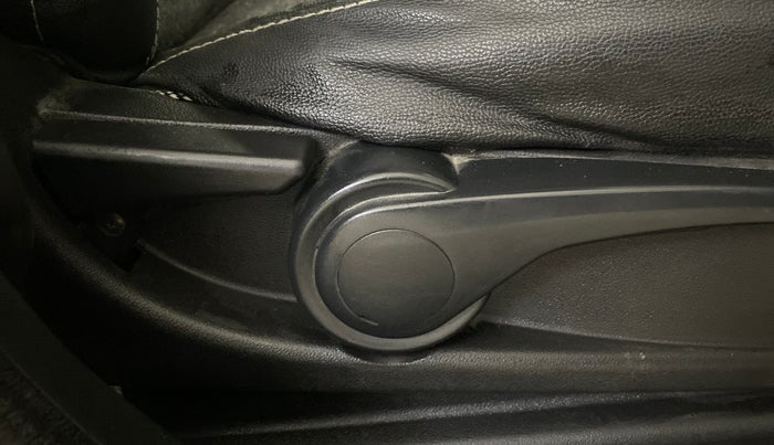 2019 Tata NEXON XZA PLUS PETROL, Petrol, Automatic, 94,486 km, Driver Side Adjustment Panel