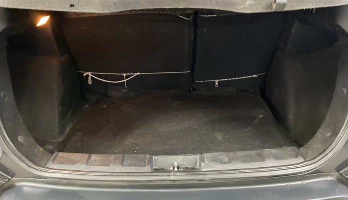 2019 Tata NEXON XZA PLUS PETROL, Petrol, Automatic, 94,486 km, Boot Inside