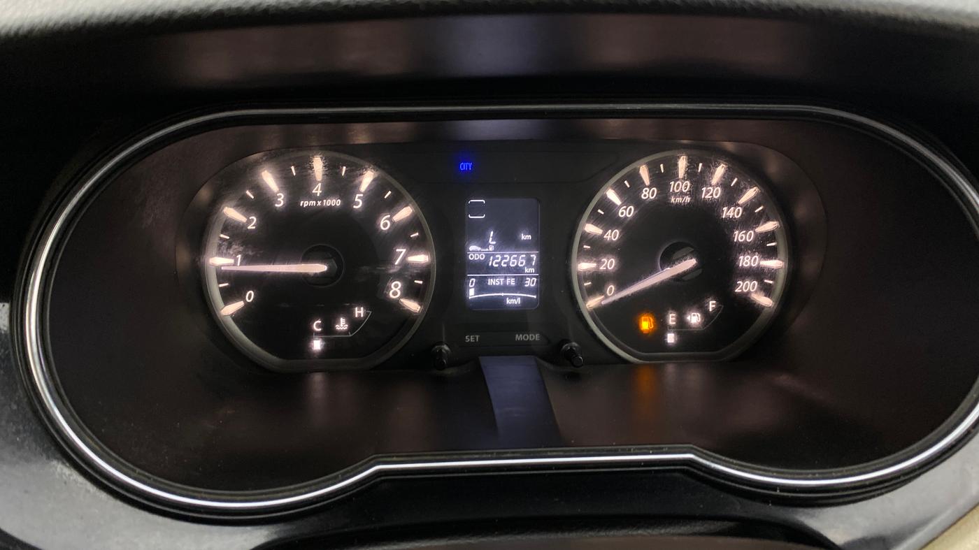 2016 Tata Zest XT PETROL, Petrol, Manual, 1,22,654 km, Odometer Image