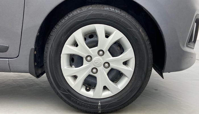 2016 Hyundai Grand i10 SPORTZ 1.2 KAPPA VTVT, Petrol, Manual, 87,260 km, Right Front Wheel