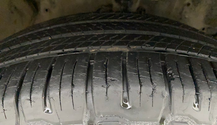 2013 Honda CRV 2.0L I-VTEC 2WD AT, Petrol, Automatic, 74,125 km, Right Front Tyre Tread
