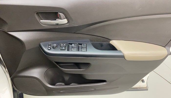 2013 Honda CRV 2.0L I-VTEC 2WD AT, Petrol, Automatic, 74,125 km, Driver Side Door Panels Control