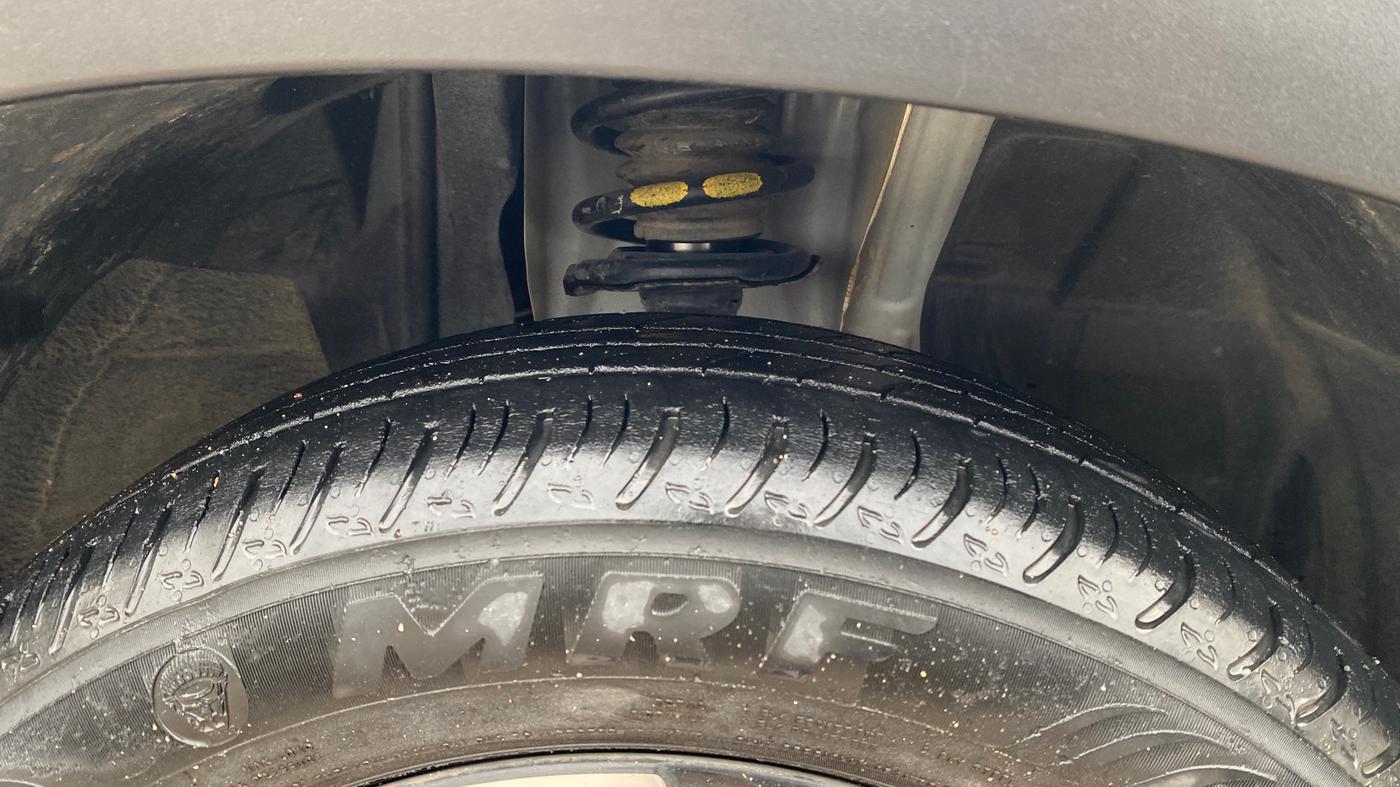 2023 Nissan MAGNITE XV PREMIUM, Petrol, Manual, 17,337 km, Right Front Tyre Tread