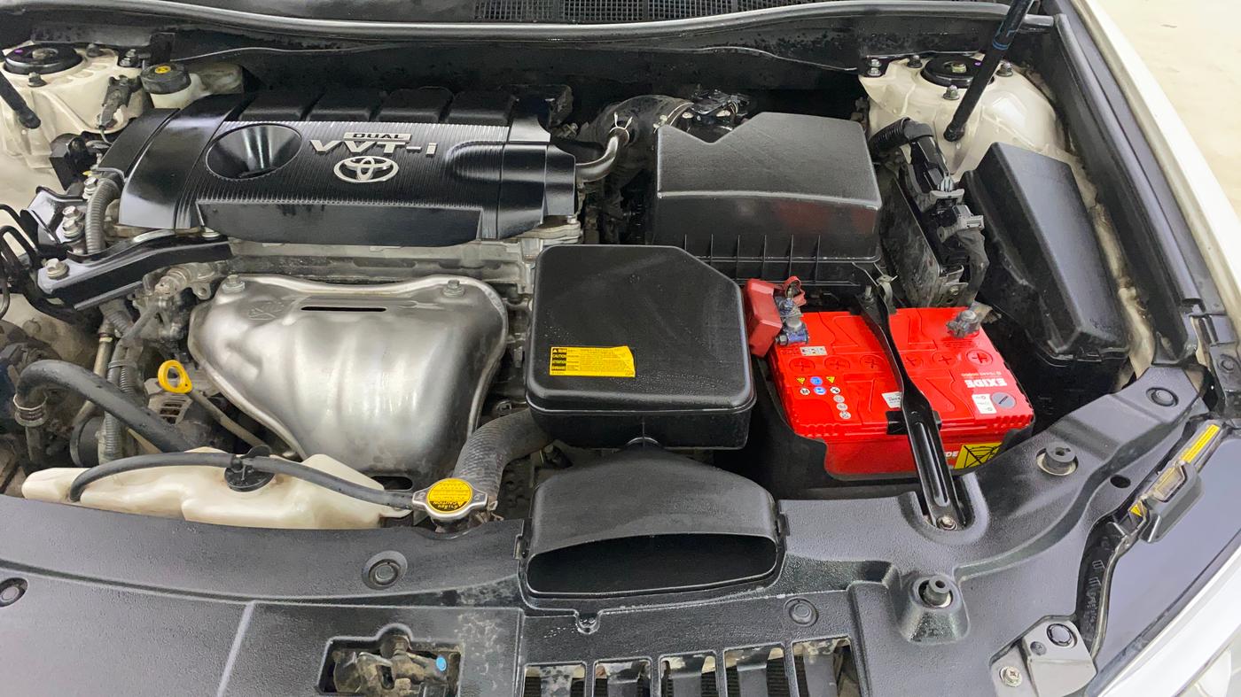 2016 Toyota Camry 2.5L AT, Petrol, Automatic, 65,294 km, Engine View - Left
