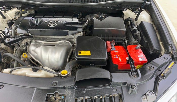 2016 Toyota Camry 2.5L AT, Petrol, Automatic, 65,294 km, Engine View - Left