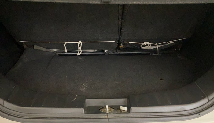 2014 Maruti Wagon R 1.0 VXI, Petrol, Manual, 26,944 km, Boot Inside