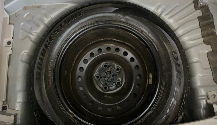 2021 Mahindra XUV300 W6 1.5 Sunroof Diesel, Diesel, Manual, 71,527 km, Spare Tyre