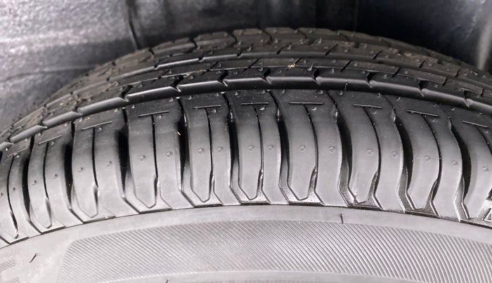 2021 Tata ALTROZ XE 1.2, Petrol, Manual, 621 km, Left Rear Tyre Tread