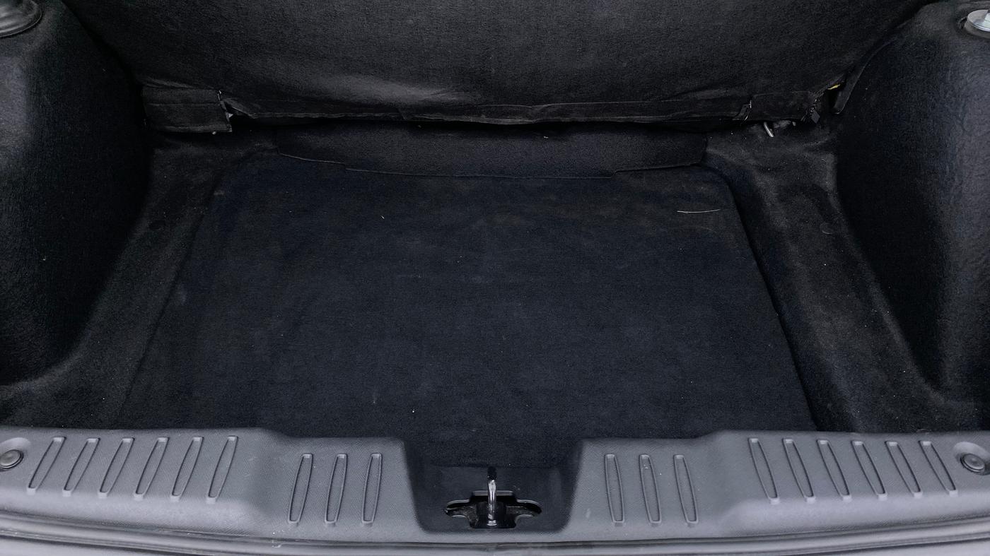 2021 Tata ALTROZ XE 1.2, Petrol, Manual, 621 km, Boot Inside