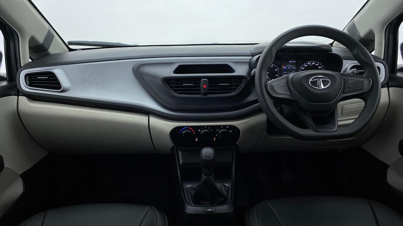 2021 Tata ALTROZ XE 1.2, Petrol, Manual, 621 km, Dashboard