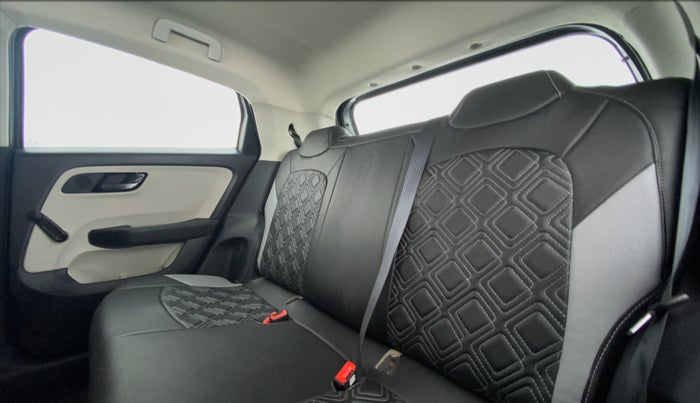 2021 Tata ALTROZ XE 1.2, Petrol, Manual, 621 km, Right Side Rear Door Cabin