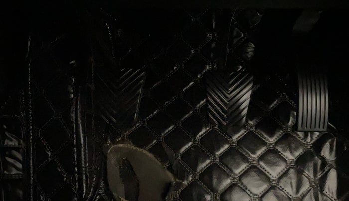 2020 Hyundai VENUE S 1.0 TURBO MT, Petrol, Manual, 33,014 km, Pedals