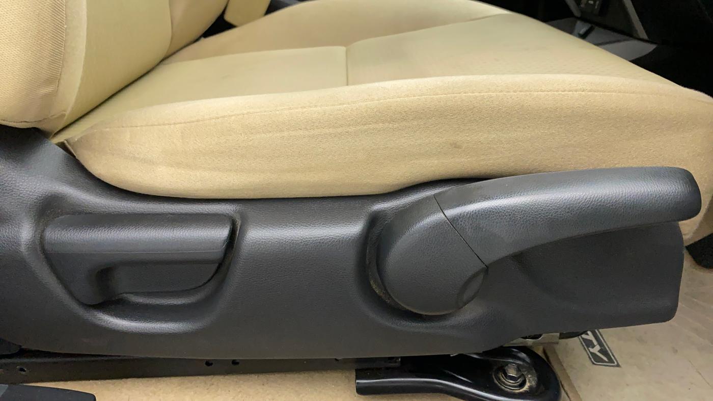 2019 Honda City V MT PETROL, Petrol, Manual, 38,185 km, Driver Side Adjustment Panel