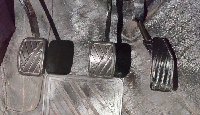 2021 Maruti Swift ZXI, Petrol, Manual, 27,489 km, Pedals