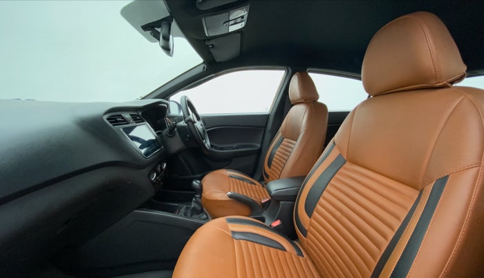 2015 Hyundai i20 Active 1.2 S, Petrol, Manual, 72,534 km, Right Side Front Door Cabin