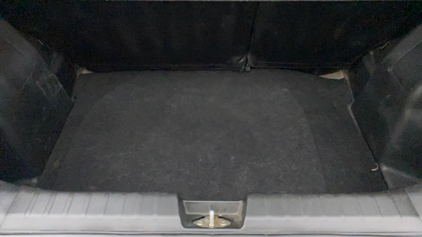 2016 Maruti Baleno DELTA 1.2 K12, Petrol, Manual, 45,893 km, Boot Inside View