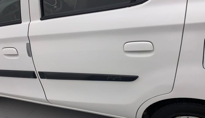 2019 Maruti Alto VXI, CNG, Manual, 74,562 km, Rear left door - Paint has faded