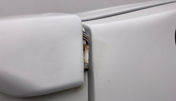 2019 Maruti Alto VXI, CNG, Manual, 74,562 km, Dicky (Boot door) - Slightly rusted