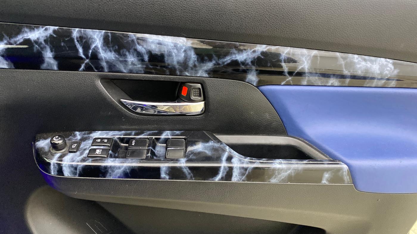 2021 Maruti XL6 ZETA AT, Petrol, Automatic, 28,292 km, Driver Side Door Panels Control