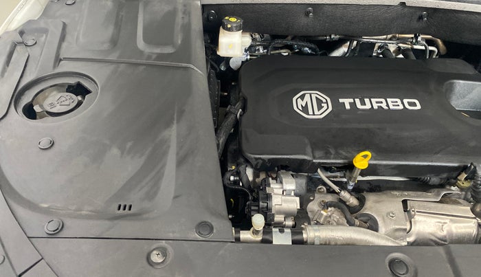 2021 MG HECTOR PLUS SHARP 2.0 DIESEL TURBO MT 6-STR, Diesel, Manual, 33,647 km, Engine View - Right