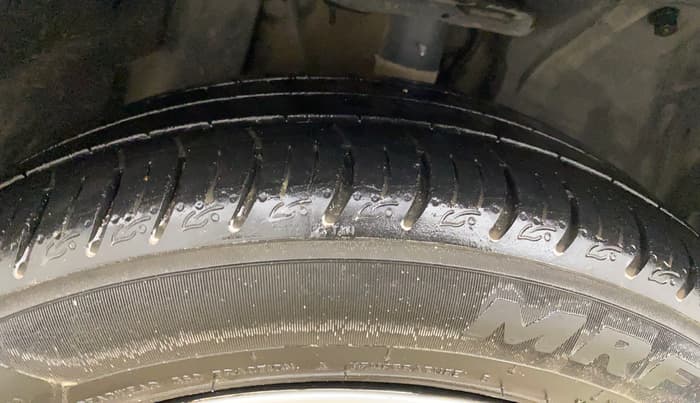 2021 Tata ALTROZ XT PETROL, Petrol, Manual, 32,075 km, Right Front Tyre Tread