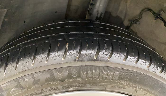 2021 Tata ALTROZ XT PETROL, Petrol, Manual, 32,075 km, Right Rear Tyre Tread