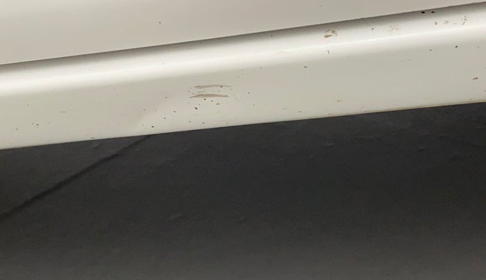 2013 Maruti Alto K10 LXI, Petrol, Manual, 73,152 km, Right running board - Minor scratches