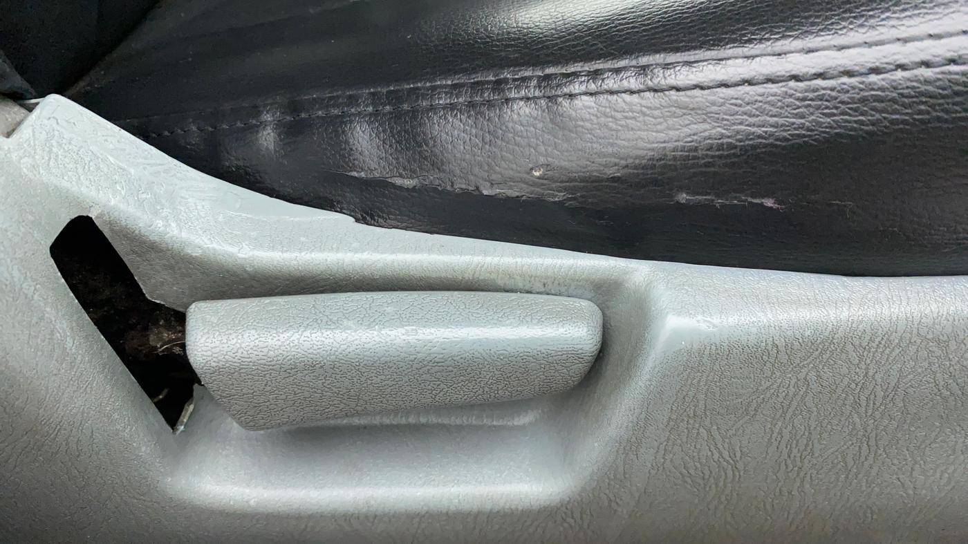 2013 Maruti Alto K10 LXI, Petrol, Manual, 73,152 km, Driver Side Adjustment Panel