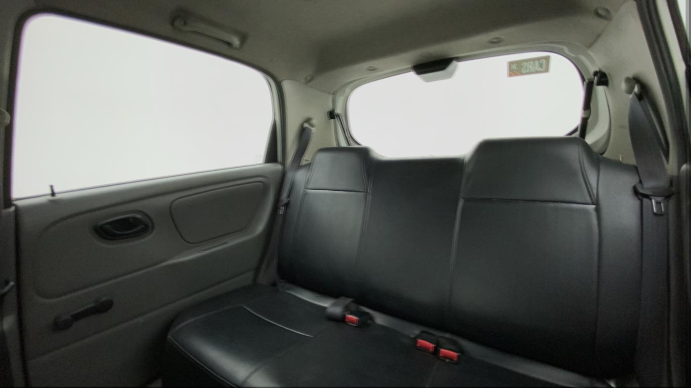 2013 Maruti Alto K10 LXI, Petrol, Manual, 73,152 km, Right Side Rear Door Cabin