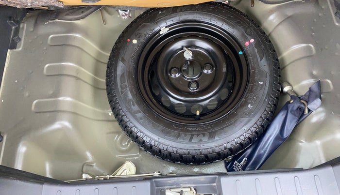 2019 Maruti Alto 800 LXI, Petrol, Manual, 21,037 km, Spare Tyre