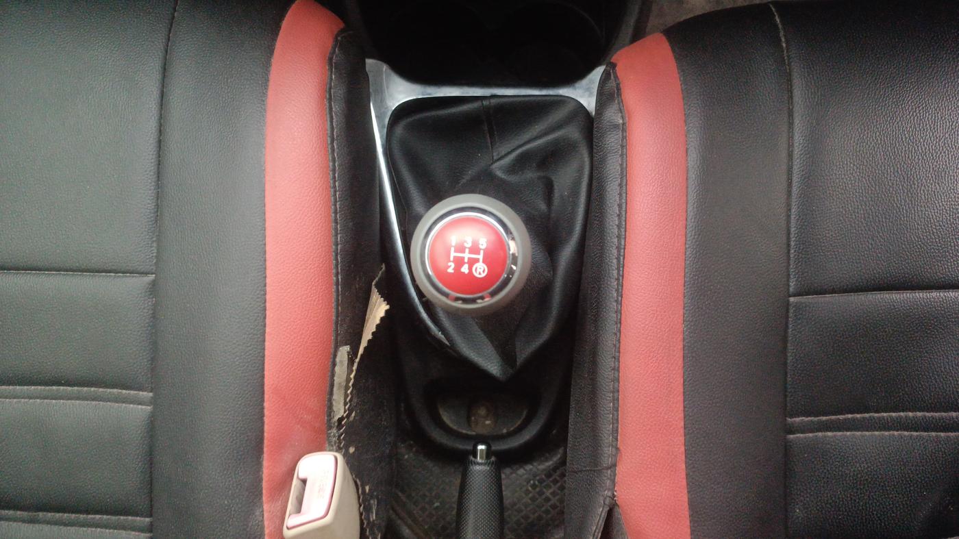 2017 Toyota Etios Liva VX, Petrol, Manual, 76,996 km, Gear Lever