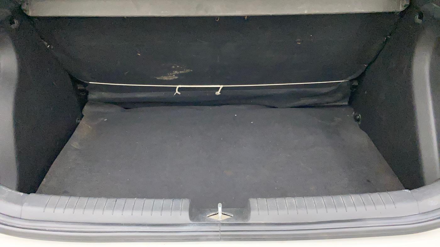 2014 Hyundai Elite i20 MAGNA 1.2, Petrol, Manual, 60,607 km, Boot Inside
