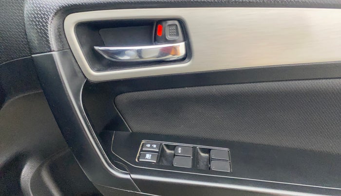 2018 Maruti Vitara Brezza ZDI PLUS, Diesel, Manual, 68,583 km, Driver Side Door Panels Control