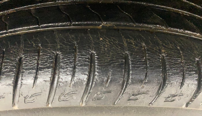 2018 Maruti Vitara Brezza ZDI PLUS, Diesel, Manual, 68,583 km, Right Front Tyre Tread