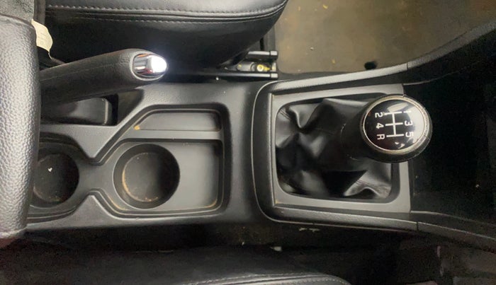 2018 Maruti Vitara Brezza ZDI PLUS, Diesel, Manual, 68,583 km, Gear Lever