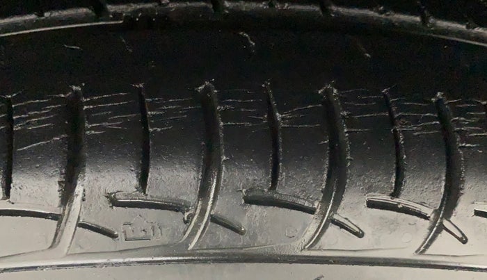 2018 Maruti Baleno DELTA CVT PETROL 1.2, Petrol, Automatic, 26,551 km, Left Front Tyre Tread