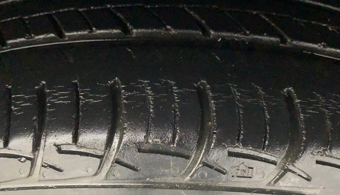 2018 Maruti Baleno DELTA CVT PETROL 1.2, Petrol, Automatic, 26,551 km, Right Front Tyre Tread