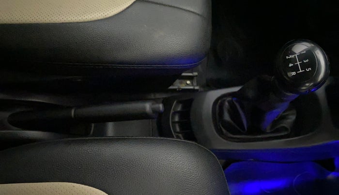 2017 Maruti Wagon R 1.0 LXI CNG, CNG, Manual, 21,482 km, Gear Lever