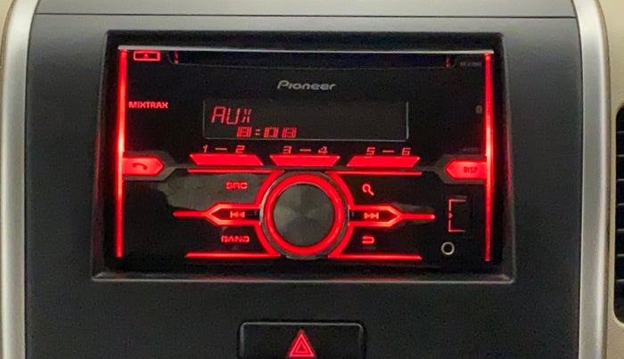 2017 Maruti Wagon R 1.0 LXI CNG, CNG, Manual, 21,482 km, Infotainment System