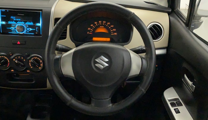 2017 Maruti Wagon R 1.0 LXI CNG, CNG, Manual, 21,482 km, Steering Wheel Close Up
