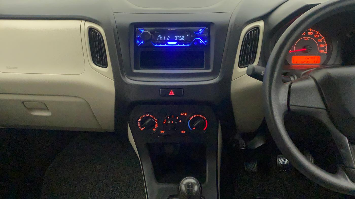 2021 Maruti New Wagon-R LXI CNG (O) 1.0, CNG, Manual, 50,486 km, Air Conditioner