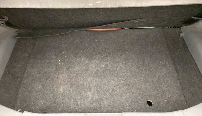 2014 Maruti Alto 800 LXI, Petrol, Manual, 1,01,422 km, Boot Inside