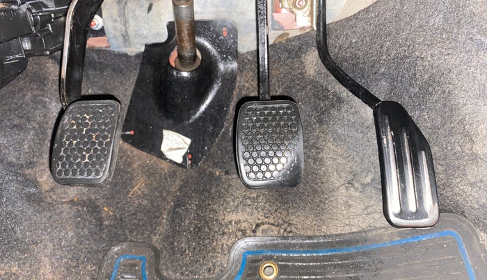 2014 Maruti Alto 800 LXI, Petrol, Manual, 1,01,422 km, Pedals